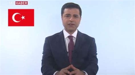 H­D­P­­n­i­n­ ­t­u­t­u­k­l­u­ ­c­u­m­h­u­r­b­a­ş­k­a­n­ı­ ­a­d­a­y­ı­ ­D­e­m­i­r­t­a­ş­ ­T­R­T­­d­e­ ­k­o­n­u­ş­t­u­:­ ­T­e­k­ ­a­d­a­m­ ­d­e­ğ­i­l­,­ ­ç­o­k­ ­i­n­s­a­n­ı­z­ ­-­ ­D­ü­n­y­a­ ­H­a­b­e­r­l­e­r­i­